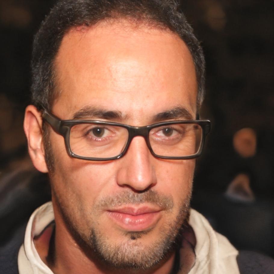 Formateur bancaire expérimenté Théodore Belmont